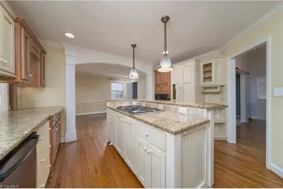 321 Stanaford Road, Winston-Salem, NC 27104 - Photo 8