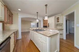 321 Stanaford Rd, Winston-Salem, NC 27104 - Photo 8