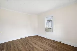 710 Wentworth St, Reidsville, NC 27320 - Photo 8
