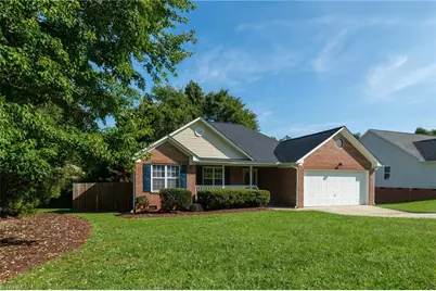 2103 Forest Edge Drive, Greensboro, NC 27406 - Photo 2