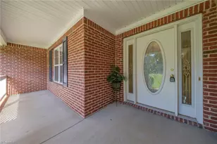 2103 Forest Edge Dr, Greensboro, NC 27406 - Photo 4