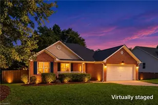 2103 Forest Edge Dr, Greensboro, NC 27406 - Photo 38