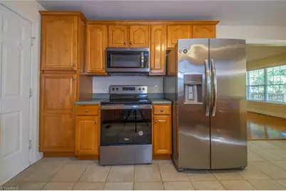 2103 Forest Edge Drive, Greensboro, NC 27406 - Photo 14