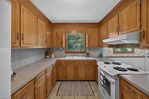 5408 Hidden Valley Rd, Greensboro, NC 27407 - Photo 10