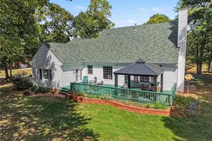 7901 Merrick Ct, Greensboro, NC 27409 - Photo 44