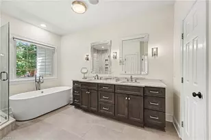 7901 Merrick Ct, Greensboro, NC 27409 - Photo 28
