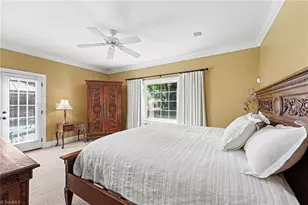 7901 Merrick Ct, Greensboro, NC 27409 - Photo 26