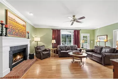 7901 Merrick Court, Greensboro, NC 27409 - Photo 10
