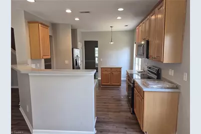4061 Fountain Grove Drive, High Point, NC 27265 - Photo 4