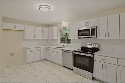 503 Lindbergh Street, Winston-Salem, NC 27104 - Photo 12