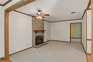 2200 Creekwood Dr, Greensboro, NC 27407 - Photo 4