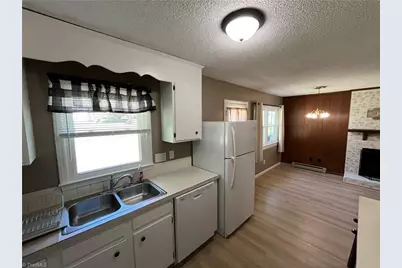 1681 Village Place, Winston-Salem, NC 27127 - Photo 12