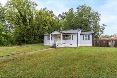 302 Gene Hairston Street, Madison, NC 27025 - Photo 2