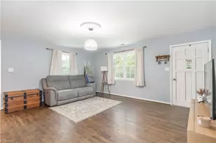 302 Gene Hairston St, Madison, NC 27025 - Photo 4