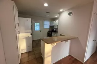 411 Overlook St, Greensboro, NC 27403 - Photo 6