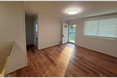 411 Overlook Street, Greensboro, NC 27403 - Photo 10