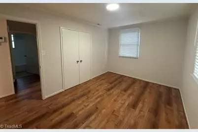 411 Overlook Street, Greensboro, NC 27403 - Photo 12