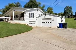 1559 Jordan Dr, Winston-Salem, NC 27105 - Photo 4