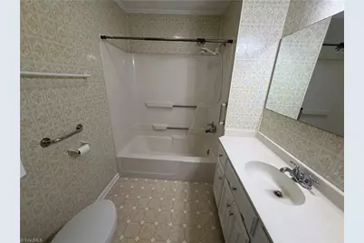 1516 W Fairfield Drive, Mount Airy, NC 27030 - Photo 32