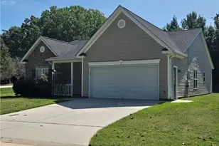 5906 River Gate Ct, Clemmons, NC 27012 - Photo 2