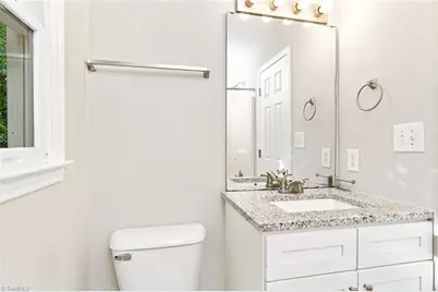 205 Lorraine Drive, Winston-Salem, NC 27107 - Photo 18