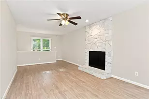 205 Lorraine Dr, Winston-Salem, NC 27107 - Photo 4