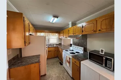 2709 Murray Road, State Road, NC 28676 - Photo 16