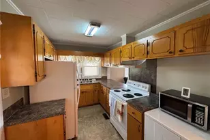 2709 Murray Rd, State Road, NC 28676 - Photo 16