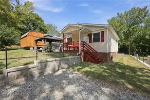 1930 Wood Ave, Burlington, NC 27215 - Photo 1
