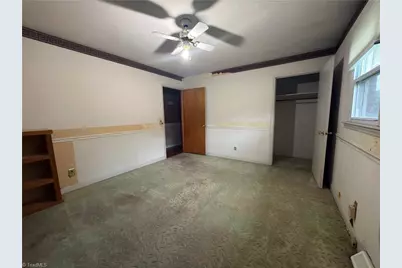 4285 W Pine Street, Mount Airy, NC 27030 - Photo 16