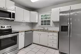 5411 Amberhill Dr, Greensboro, NC 27455 - Photo 6