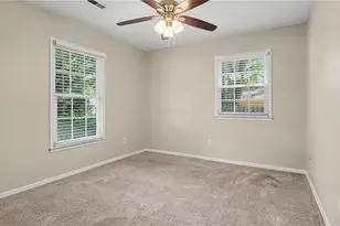 5411 Amberhill Dr, Greensboro, NC 27455 - Photo 12