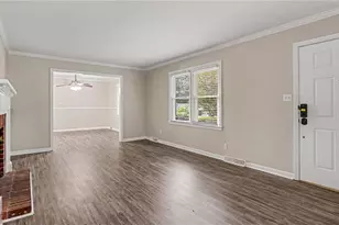 3768 Vandalia Dr, Winston-Salem, NC 27104 - Photo 4