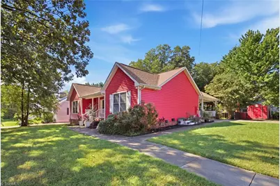 240 Silver Lake Drive, Burlington, NC 27215 - Photo 2