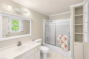 5 Windsor Cir, Thomasville, NC 27360 - Photo 14
