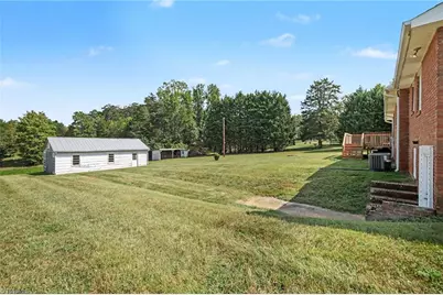 6025 Skylark Road, Pfafftown, NC 27040 - Photo 24