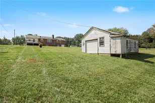 6025 Skylark Rd, Pfafftown, NC 27040 - Photo 22