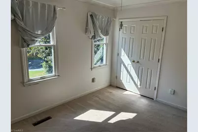 930 Foxhall Drive, Winston-Salem, NC 27106 - Photo 18
