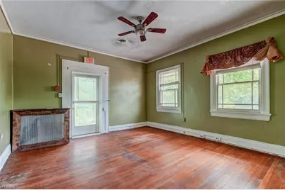 811 N Elm Street, Greensboro, NC 27401 - Photo 36