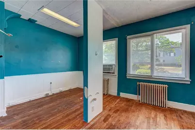 811 N Elm Street, Greensboro, NC 27401 - Photo 24