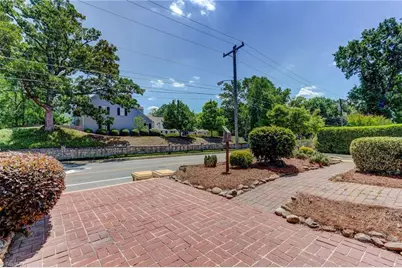 811 N Elm Street, Greensboro, NC 27401 - Photo 8
