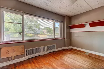 811 N Elm Street, Greensboro, NC 27401 - Photo 16