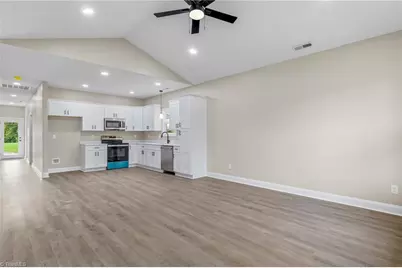 5510 Winona Street, Winston-Salem, NC 27106 - Photo 4