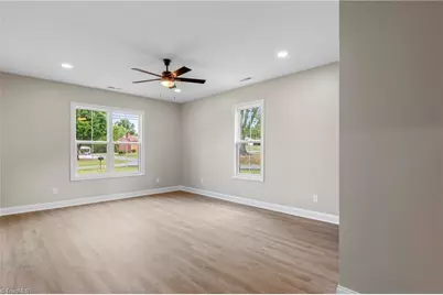 5510 Winona Street, Winston-Salem, NC 27106 - Photo 18