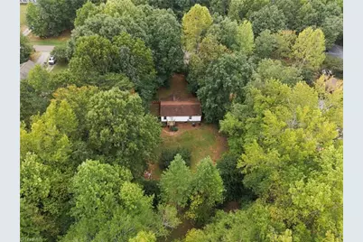 5209 Timber Creek Court, Kings Mountain, NC 28086 - Photo 2