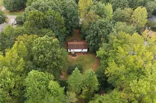 5209 Timber Creek Ct, Kings Mountain, NC 28086 - Photo 2