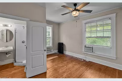 912 Spring Garden Street, Greensboro, NC 27407 - Photo 10