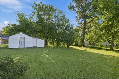 607 Walker Avenue, Graham, NC 27253 - Photo 30