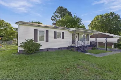 607 Walker Avenue, Graham, NC 27253 - Photo 1