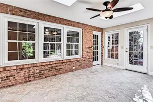 907 Bearhollow Rd, Greensboro, NC 27410 - Photo 16